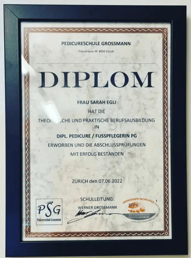 Sarah, dipl. Fusspflegerin SFPV
